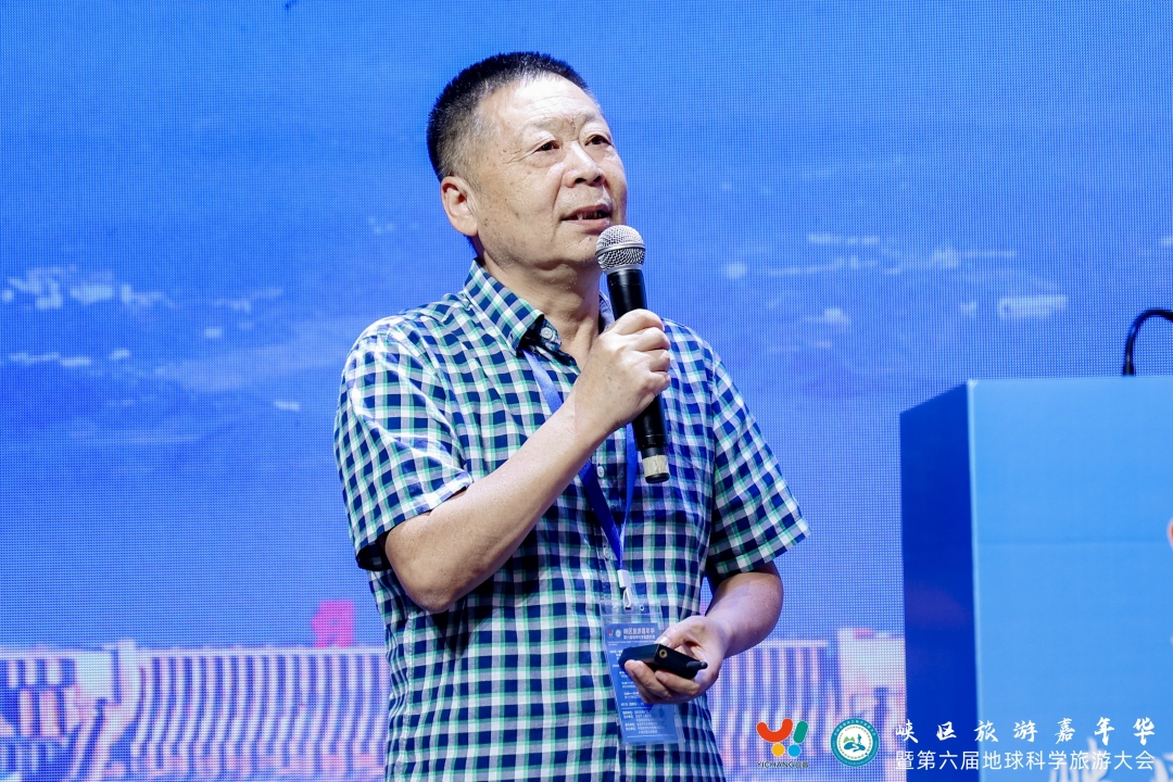吴殿廷-tuya.jpg